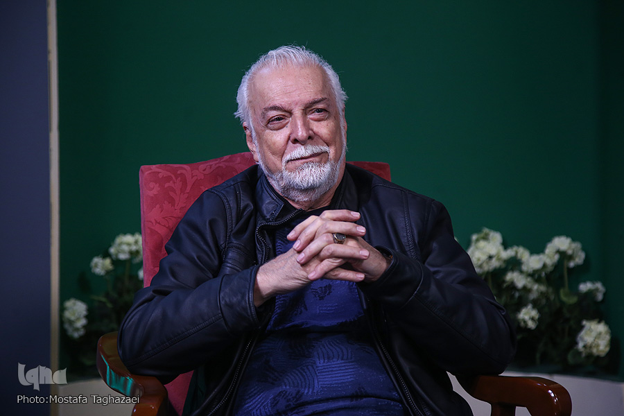 در حال تکمیل