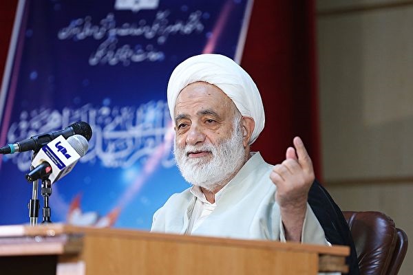 بیشمار نکته نهفته در یک آیه ساده بیشمار نکته نهفته در یک آیه ساده