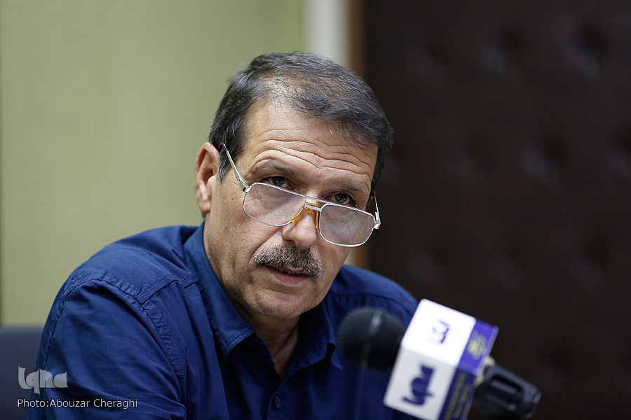 محدثی خراسانی: نیایش&zwnj;های امروزی غیرمستقیم&zwnj;گویی است