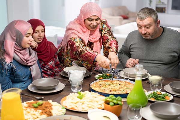 نگاهی به رمضان 2021 در سه کشور اروپایی نگاهی به رمضان 2021 در سه کشور اروپایی