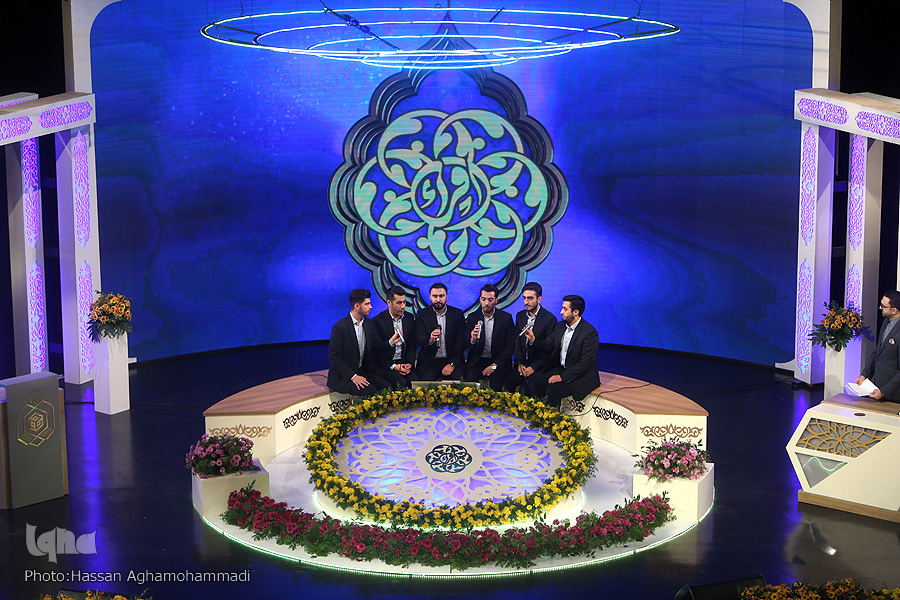 اجرای 20 قاری و حافظ در طولانی ترین شب سال اجرای 20 قاری و حافظ در طولانی ترین شب سال