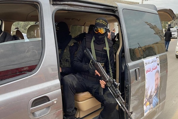 مردم منطقه باید قدردان شهید سلیمانی باشند