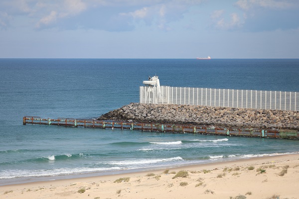 15 سال محاصره بیرحمانه؛ غزه بزرگترین زندان انسانی جهان 15 سال محاصره بیرحمانه؛ غزه بزرگترین زندان انسانی جهان