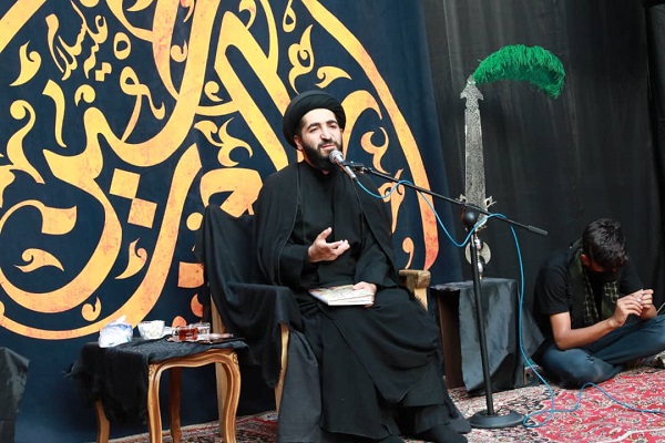 حجت‌الاسلام والمسلمین سیدمصطفی امامی‌زاده، استاد حوزه علمیه امام حسین(ع)