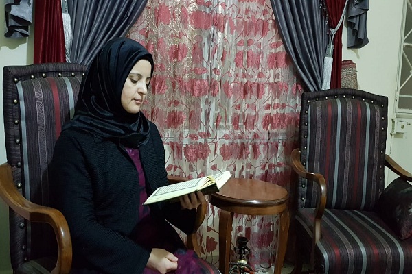 دوره&zwnj;های قرآنی ویژه بانوان و آقایان در لبنان + عکس