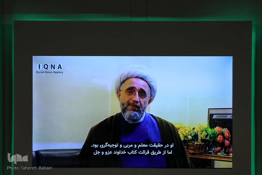 منشاوی در مقامات و نغم استعداد ذاتی داشت / صوت استاد به عمق جان نفوذ میکرد منشاوی در مقامات و نغم استعداد ذاتی داشت / صوت استاد به عمق جان نفوذ میکرد