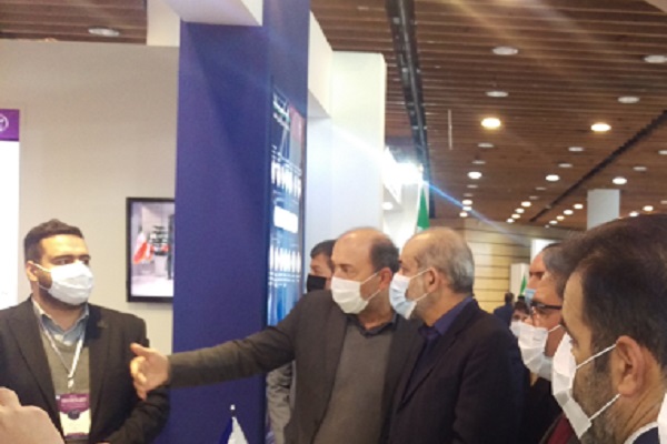 بازدید مقامات بلند پایه وزارت کشور و وزارت نفت از نمایشگاه دستآوردهای جهاد دانشگاهی بازدید مقامات بلند پایه وزارت کشور و وزارت نفت از نمایشگاه دستآوردهای جهاد دانشگاهی