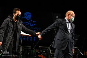 اجرای ارکستری موسیقی به یاد شهید سلیمانی