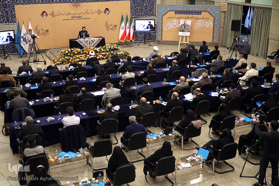 جلوهگری هنر قرائت قرآن در گرو همافزایی با دیگر ظرفیتهای قرآنی + عکس جلوهگری هنر قرائت قرآن در گرو همافزایی با دیگر ظرفیتهای قرآنی + عکس