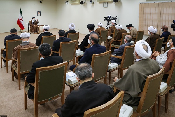 کنگره بین المللی حضرت حمزه(ع) در قم آغاز شد