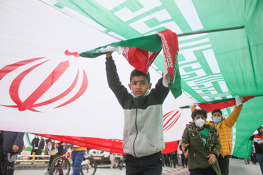 طنین سرافرازی جمهوری اسلامی در وطن