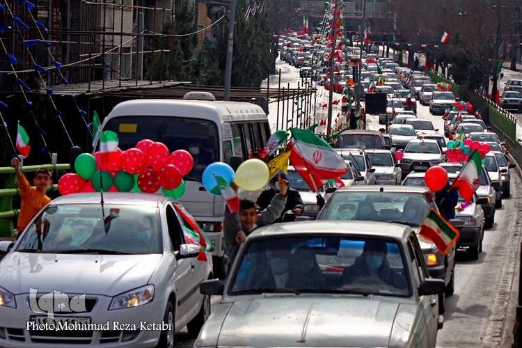 طنین سرافرازی جمهوری اسلامی در وطن
