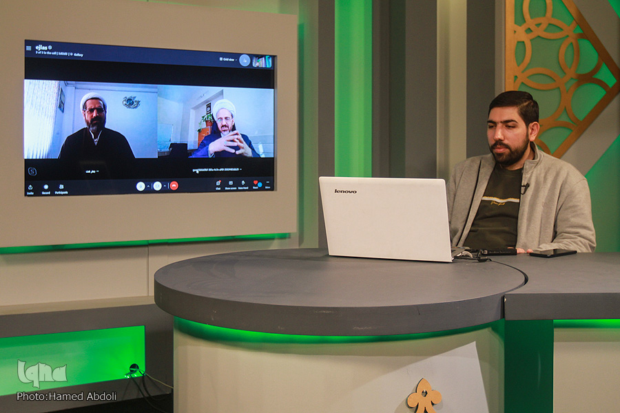 دیدگاه مقام معظم رهبری درباره غنا/ تشخیص موسیقی حرام بر عهده مکلف است یا فقیه + فیلم