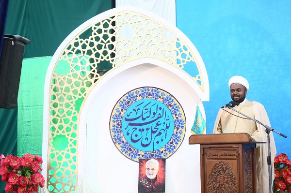 اجتماع بزرگ طلاب آفریقایی در مسجد مقدس جمکران