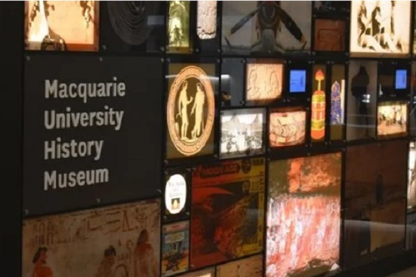 نمایش نسخههای نادر از قرآن کریم و معماری دینی مصر باستان در نمایشگاه استرالیا/آماده نمایش نسخههای نادر از قرآن کریم و معماری دینی مصر باستان در نمایشگاه استرالیا/آماده