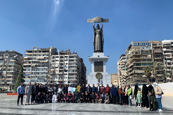 بازدید شرکت کنندگان در مسابقات قرآن پورت سعید از دیدنیهای مصر بازدید شرکت کنندگان در مسابقات قرآن پورت سعید از دیدنیهای مصر