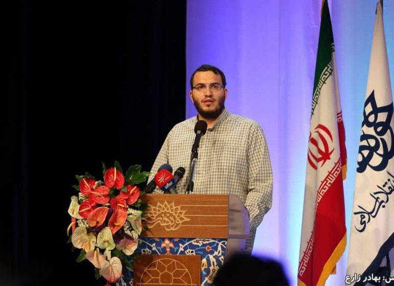 جمعه ارسالی / دادمان: باز نشر آثار &laquo;فلسطین تنها نیست&raquo; یاری بخش مظلومان است