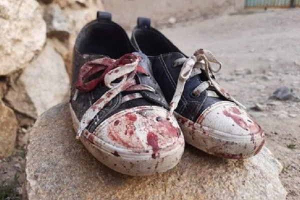 یک مشت کودکان وطن غرق خون شدند