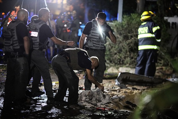 ادامه حملات اسرائیل به غزه و شلیک صدها راکت به قلب شهرک&zwnj;های صهیونیست&zwnj;نشین