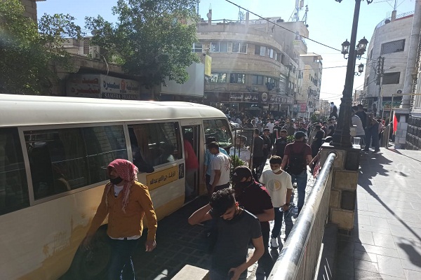 حرکت اردنی‌ها به سمت مرزهای فلسطین اشغالی برای یاری قدس + عکس