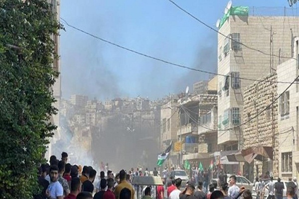 حضور 20 هزار نفری نمازگزاران در مسجدالاقصی/ شهادت جوان فلسطینی در رام الله