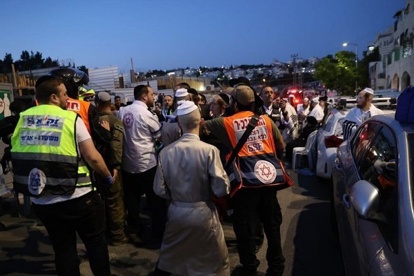 دو کشته و ددها زخمی در ریزش جایگاه در کنیسه یهودیان افراطی +فیلم دو کشته و ددها زخمی در ریزش جایگاه در کنیسه یهودیان افراطی +فیلم