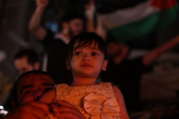 شادی مردم غزه بعد از برقراری آتش بس + تصاویر / آماده