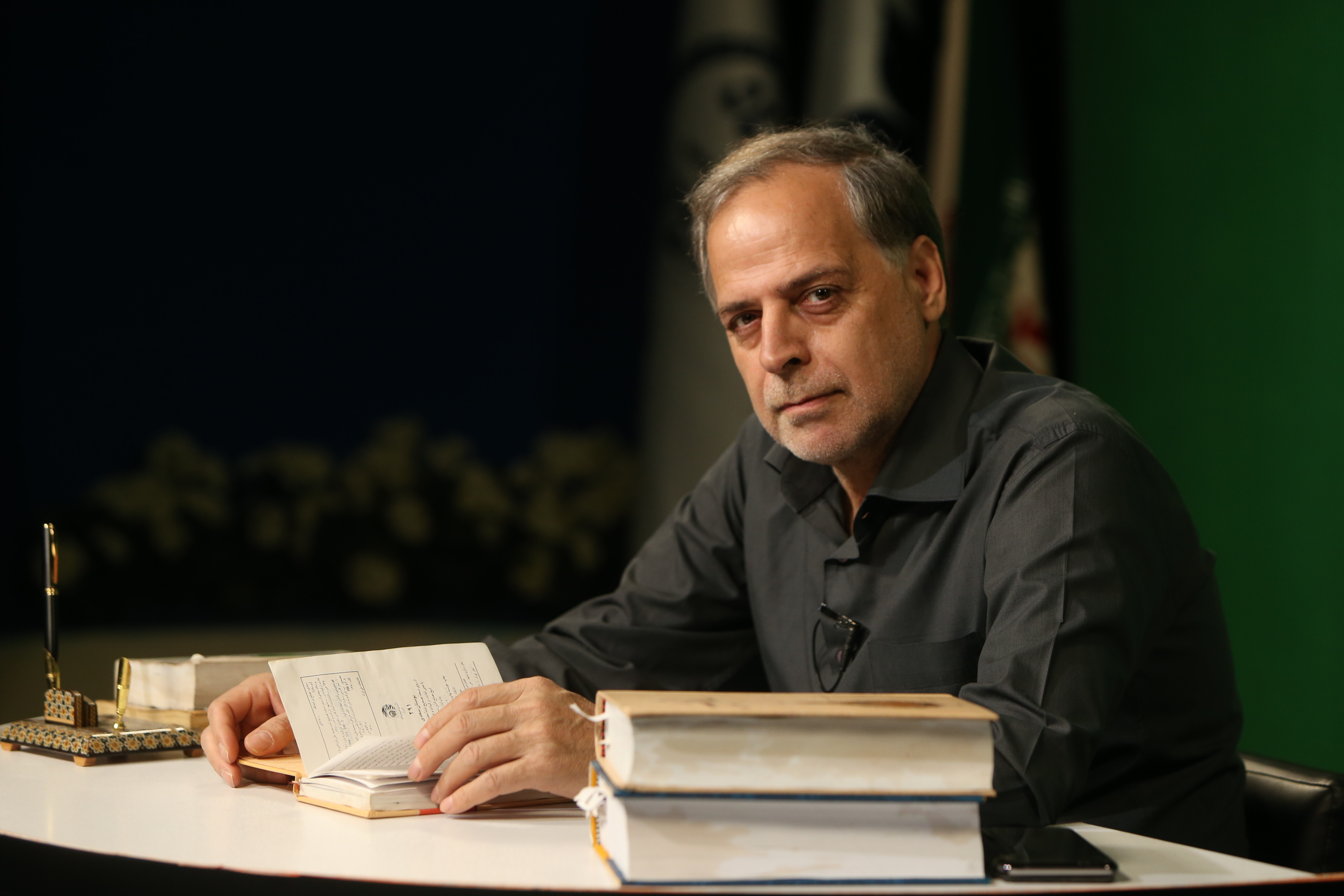 حق تعالی هر که را خواند، نه به علت خواند + فیلم