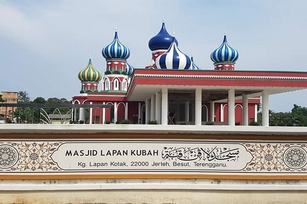 مسجد روسی در مالزی + تصاویر و فیلم