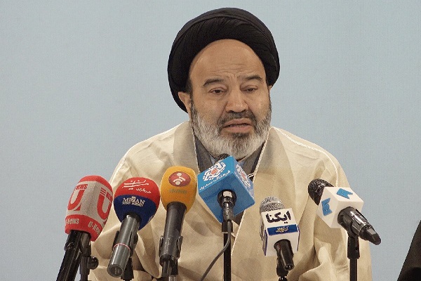 پیام امام خمینی(ره) محدود به ایران و تشیع نبود پیام امام خمینی(ره) محدود به ایران و تشیع نبود