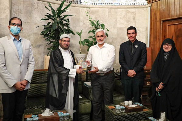 تقدیر از پروژه های قرآنی داخلی و خارجی آستان مقدس حسینی