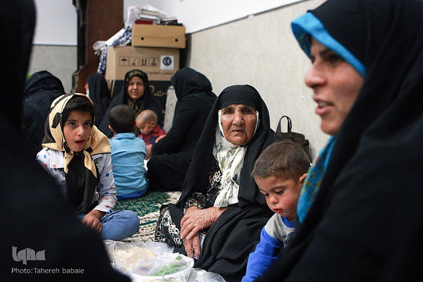 کمک مالی مسئولان نیازی نیست،&zwnj; بروکراسی اداری را رفع کنند