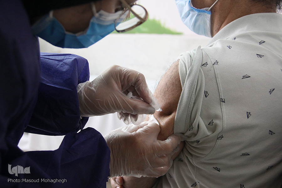 چند درصد ایرانی&zwnj;ها می&zwnj;خواهند واکسن کرونا بزنند؟