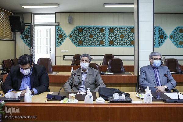 نشست نقد و بررسی سی و هفتمین دوره مسابقات بین المللی قرآن 