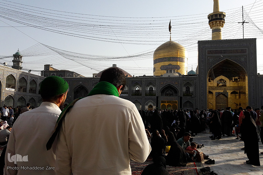 اعمال شب و روز ولادت امام رضا(ع)/ زیارت جامعه صغیره بخوانیم