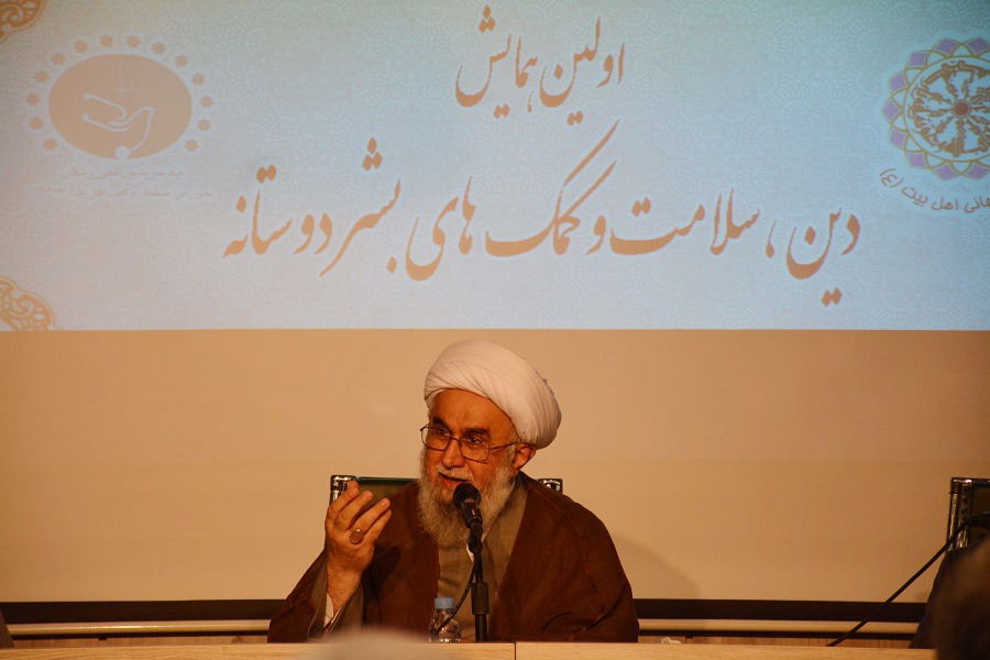 مراکز دینی اروپا در درمان کرونا فعالند / دین؛ ضامن سلامت بشر