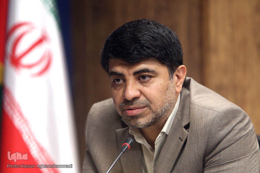 عیسی علیزاده 