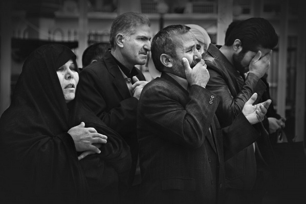 چرا برای امام حسین(ع) گریه میکنیم؟ چرا برای امام حسین(ع) گریه میکنیم؟