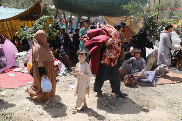 عکس | آوارگی صدها هزار افغان در پی جنگ‌های داخلی
