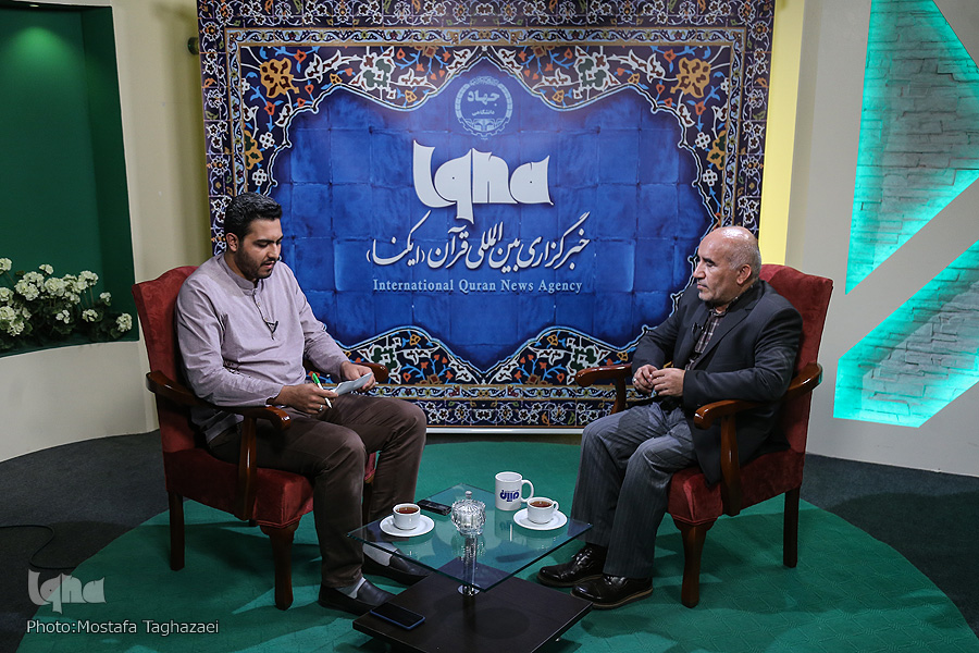 بدفهمی علم امام نتیجه توهم فهم علم خداست/ واقعه کربلا را تاریخی ببینیم یا الهیاتی؟