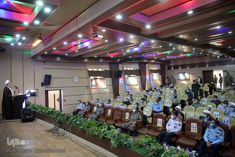 ارسالی/ &laquo;قرآن&raquo; سند هدایتگری راهبردی اسلام و &laquo;روایات&raquo; اسناد هدایتگرانه کاربردی هستند/ رتبه برتر نهاجا در نتایج تیمی جشنواره