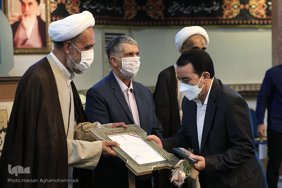 گزارش ایکنا از بیست و ششمین آیین تجلیل از خادمان قرآن