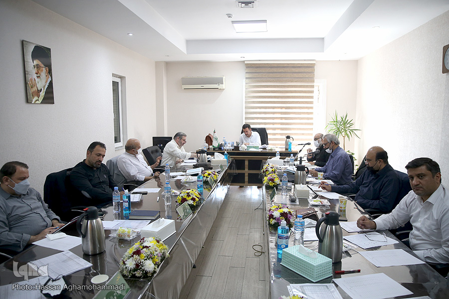 پیگیری مسابقات قرآن استان تهران با رقابت قاریان + عکس پیگیری مسابقات قرآن استان تهران با رقابت قاریان + عکس