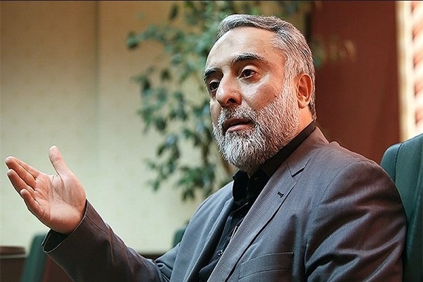 ارسال// خطر حاکمان نا اهل برای حق از خطر دشمنان بیشتر است/ عبرت‌های عاشورا برای امروز