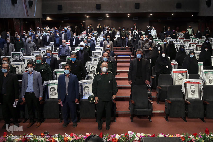 دفاع مقدس هم عاشورایی انبساط یافته در متن زمان بود/ دفاع مقدس درخششی جهانی از یک انقلاب بزرگ بود دفاع مقدس هم عاشورایی انبساط یافته در متن زمان بود/ دفاع مقدس درخششی جهانی از یک انقلاب بزرگ بود