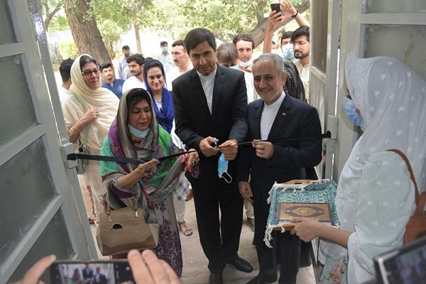 برگزاری نمایشگاه «عرشیان در سرزمین کربلا» در پیشاور برگزاری نمایشگاه «عرشیان در سرزمین کربلا» در پیشاور