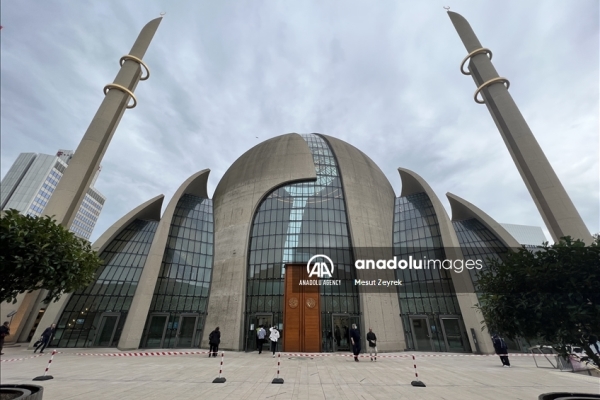 آماده// مراسم روز درهای باز مساجد از سوی اقلیت مسلمان آلمان برگزار شد