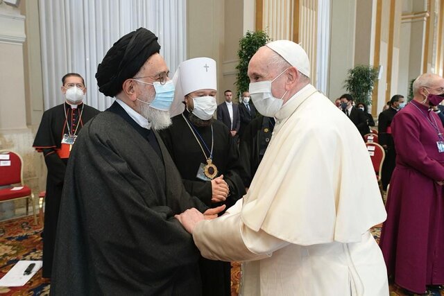 مجموعه جهان مظاهر آفریدگار هستند