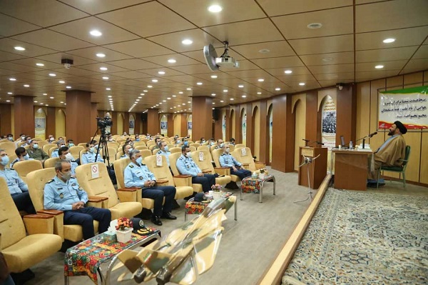 ارسالی//تجلیل از برگزیدگان بیست و یکمین دوره مسابقات قرآن نهاجا