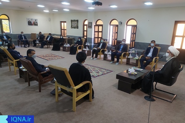 جوانان انقلابی کارها را بر روی تقوا و رضای خالق سبحان پایه‌گذاری کنند